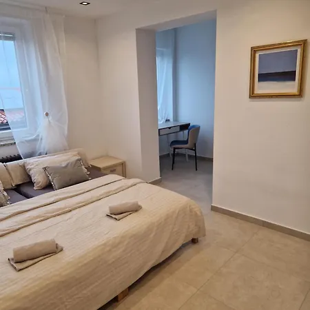 Apartmans Robo Копер